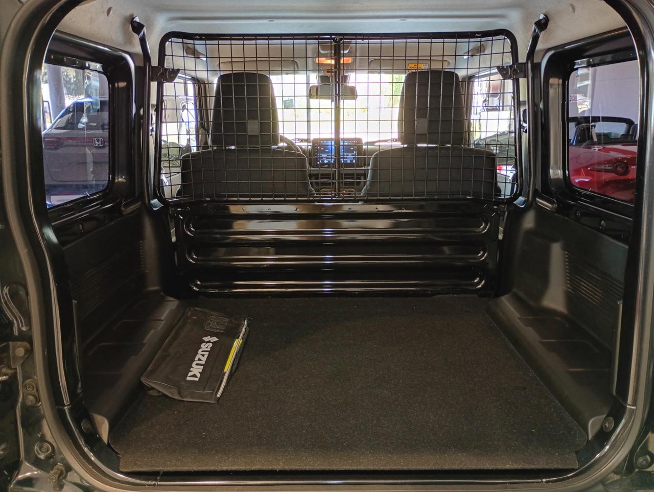 Suzuki Jimny 1.5 5MT PRO (N1)