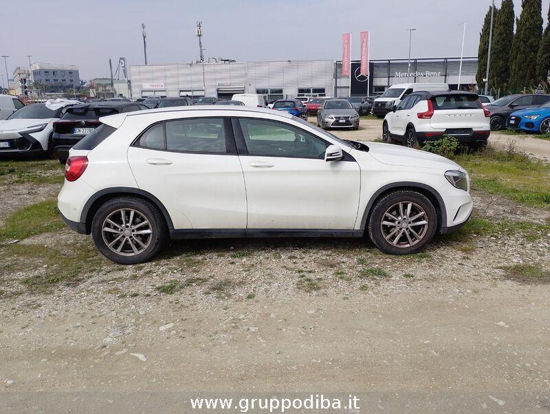 Mercedes-Benz GLA GLA-X156 2014 Diesel 180 d (cdi) Executive