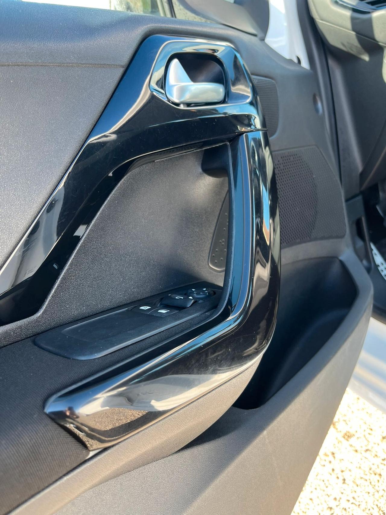 Peugeot 208 BlueHDi 75 5 porte Allure