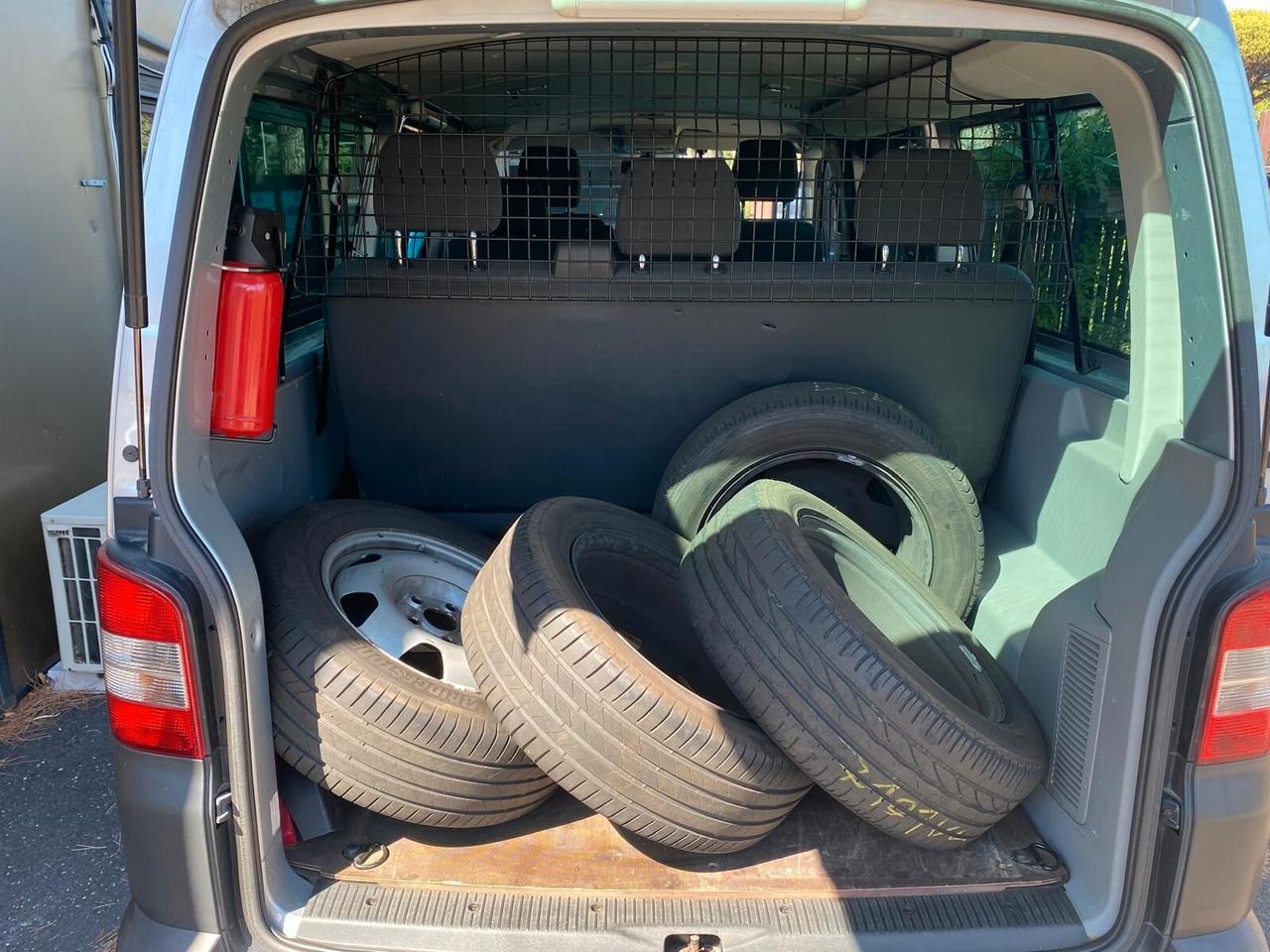 Volkswagen T5 Caravelle 7 POSTI -TAGLIANDI VW - GARANZIA