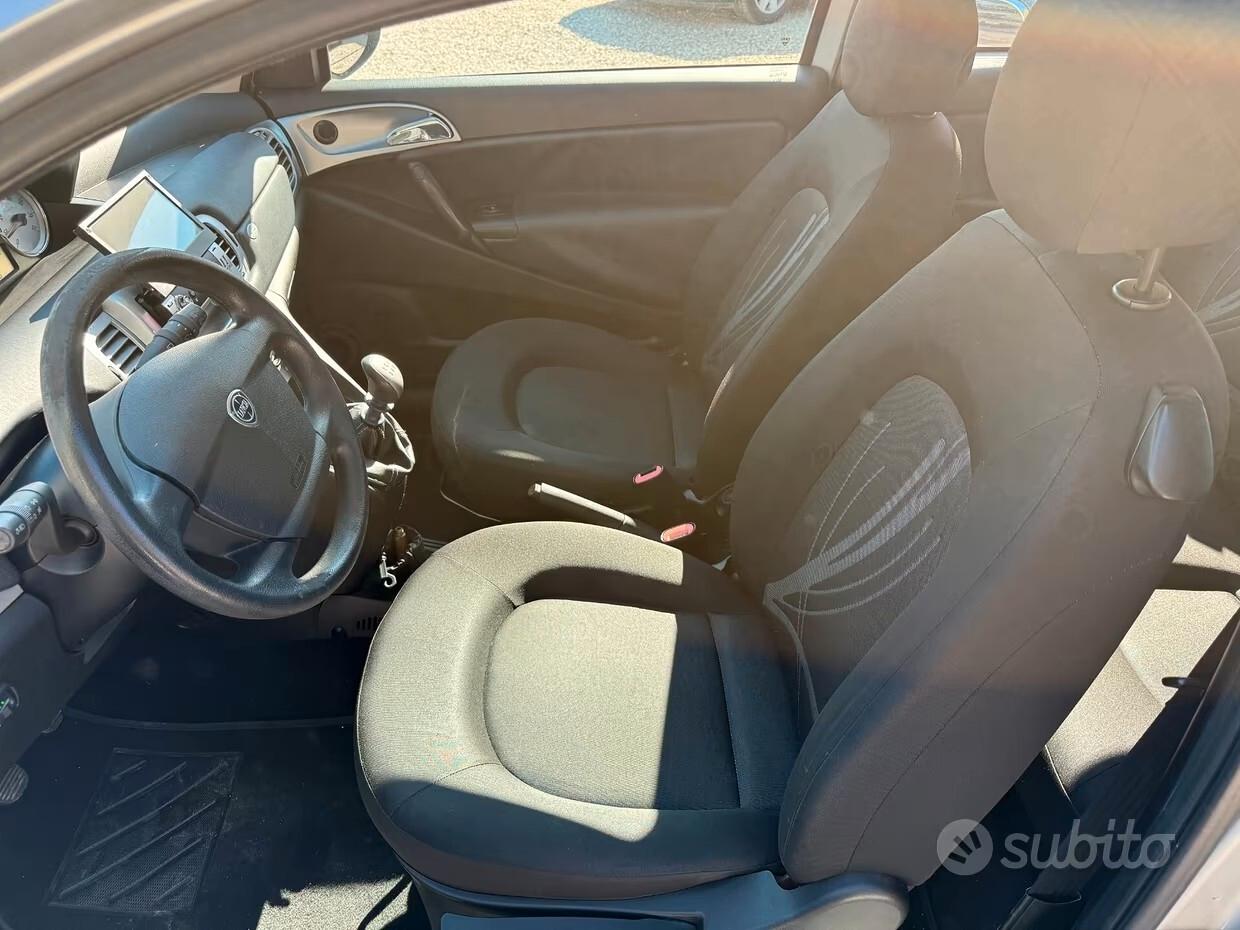 Lancia Ypsilon 1.4 Unyca Ecochic GPL 77 cv VETTURA IN ARRIVO