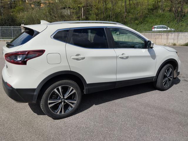 NISSAN Qashqai N-Connecta 1.3 DIG-T