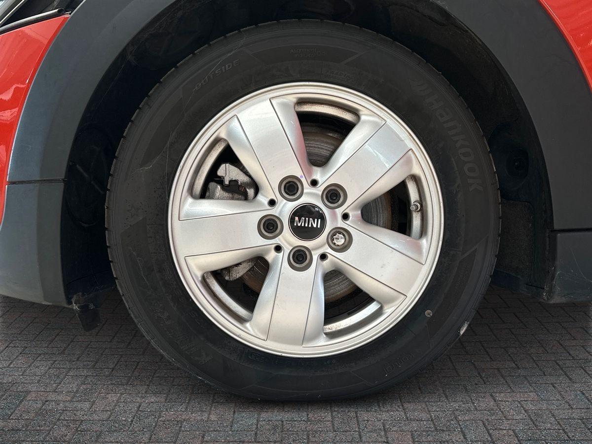 MINI Mini IV F55 2018 5p - Mini 5p 1.5 Cooper D Boost