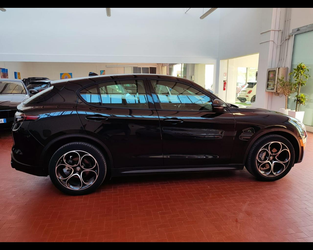ALFA ROMEO Stelvio 2.2 Turbodiesel 160 CV AT8 RWD Ti
