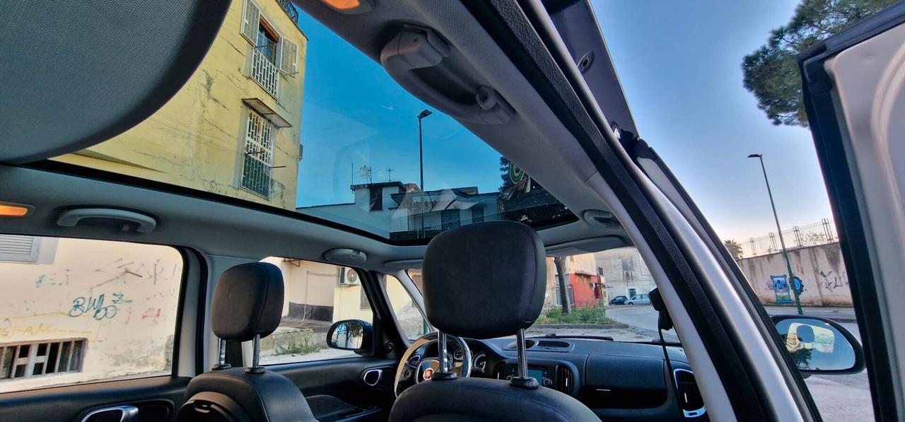 Fiat 500L 1.6 Multijet 120 CV Lounge Panoramic Edition