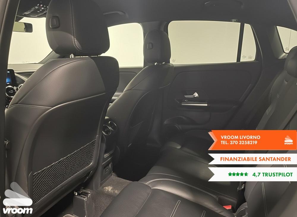 MERCEDES GLA (H247) GLA 200 d Automati...