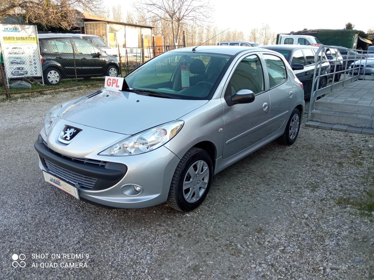 Peugeot 206 Plus 1.1 60CV 5p. GPL ONE Line NEOPATENTATI