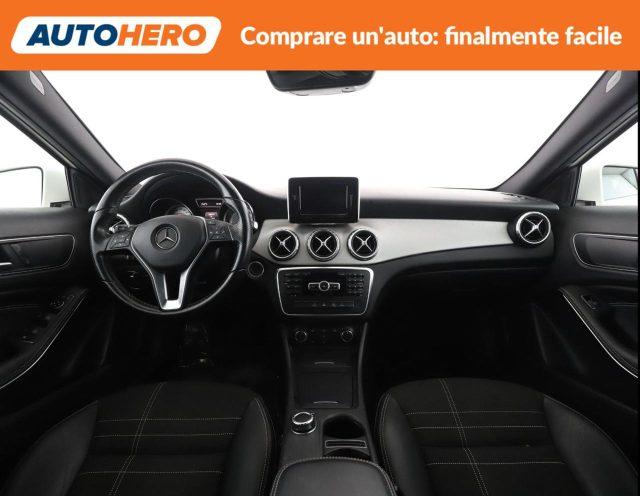 MERCEDES-BENZ GLA 200 d Automatic Sport