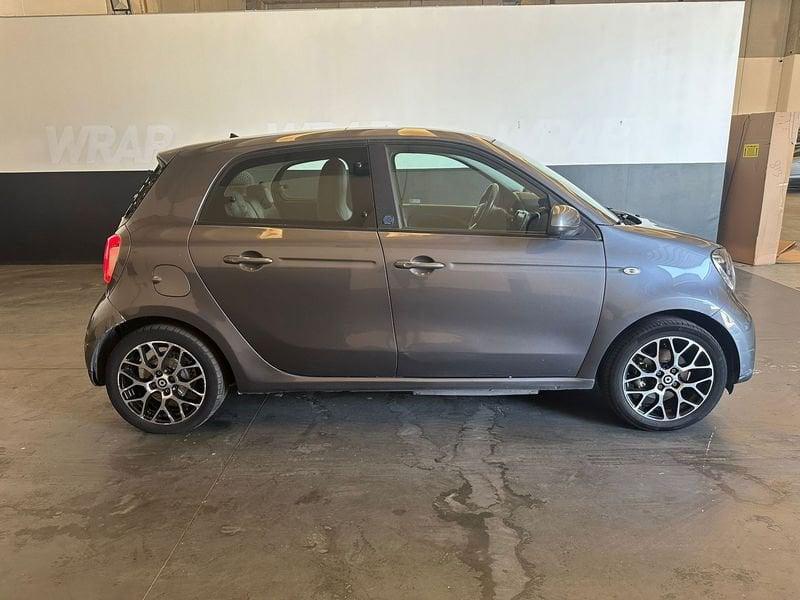 smart forfour forfour EQ Racingrey (22kw)