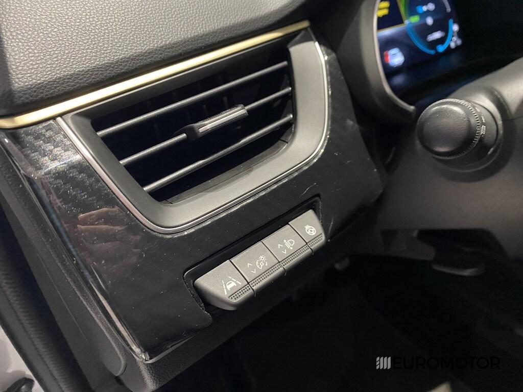 Renault Arkana 1.6 E-TECH Hybrid Engineered Auto