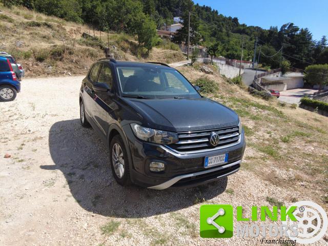 VOLKSWAGEN T-Cross style