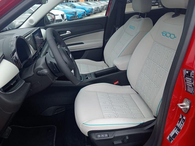 FIAT 600 1.2 Hybrid 110cv La Prima