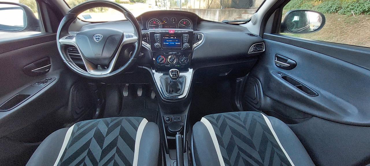 YPSILON 900 METANO DI SERIE CASA MADRE MOD.GOLD RESTAYLING X NEOPATENTATI IMPECCABILE