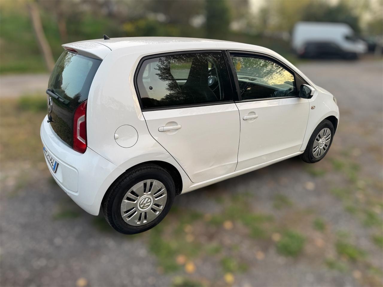 Vw Up 1.0 benzina - Automatica -POCHI KM -2014