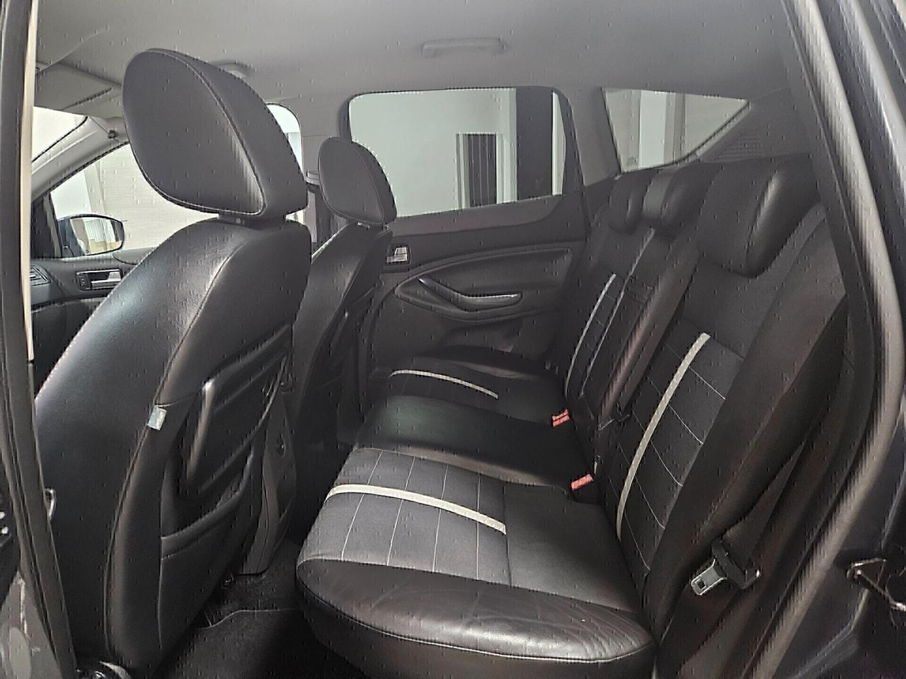 Ford Kuga 2.0 TDCi 136 CV 4WD Titanium DPF