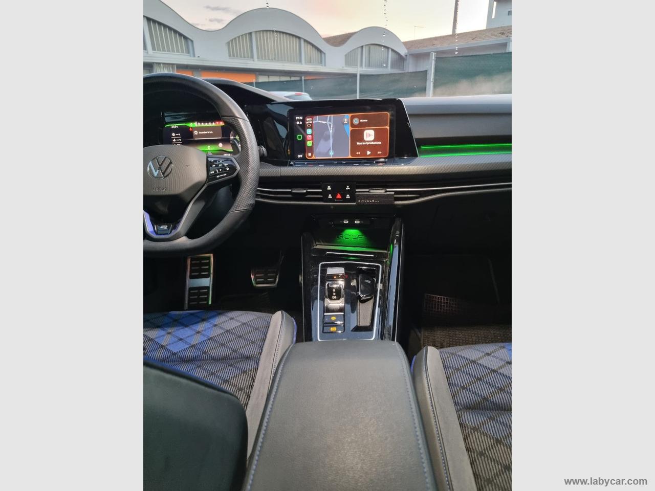 VOLKSWAGEN Golf 2.0 TSI R DSG 4Motion 20 years