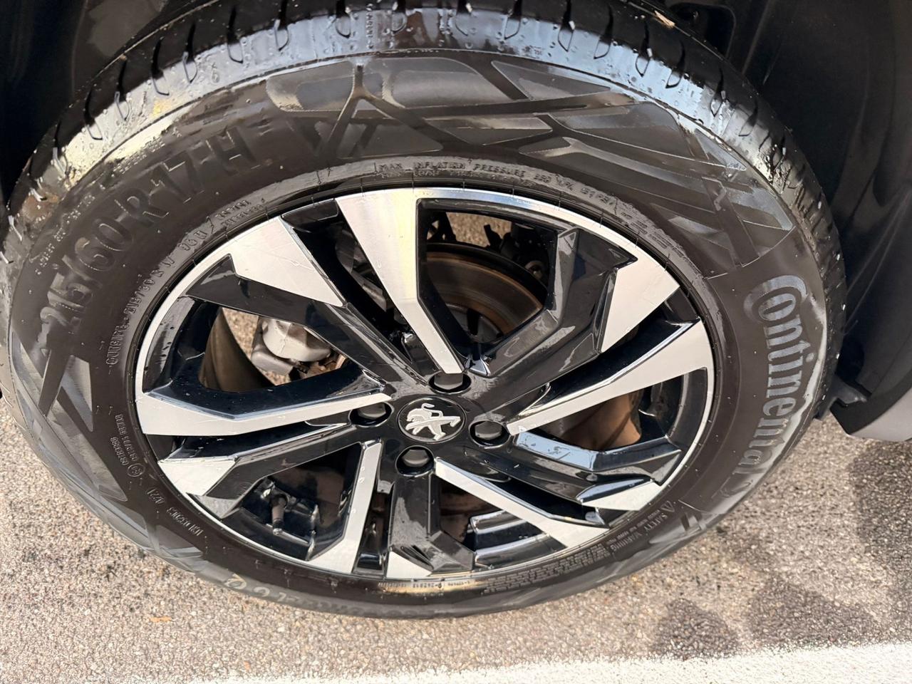 Peugeot 2008 PureTech 100 S&S Allure Pack