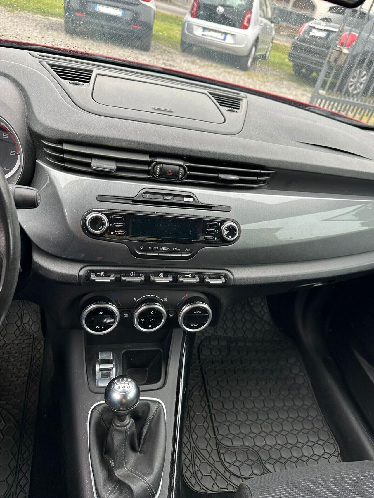 Alfa Romeo Giulietta 1.6 JTDm-2 105 CV Exclusive