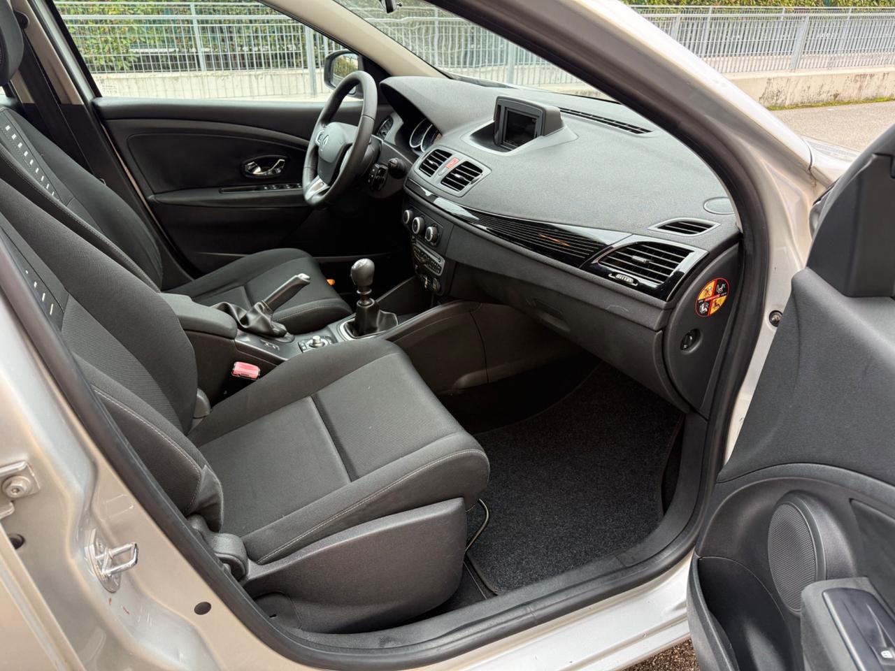 Renault Megane Mégane 1.5 dCi 110CV SporTour Attractive