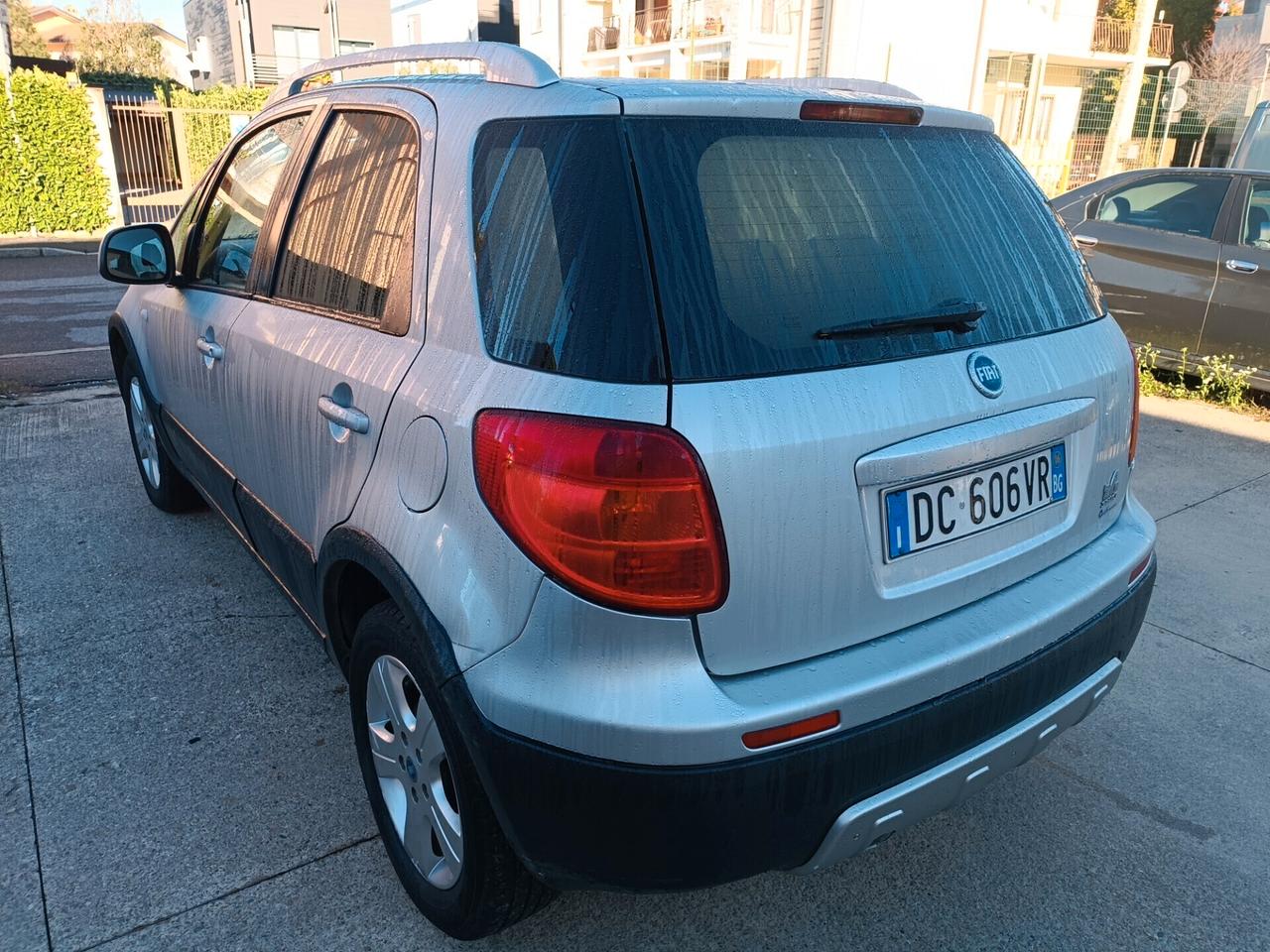 FIAT SEDICI 4X4 CON 68000KM UNIPROPRIETARIO