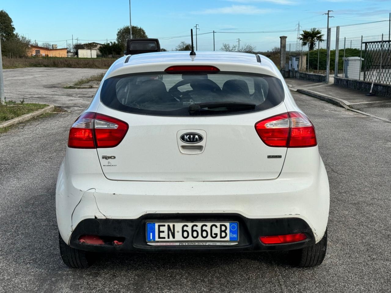 Kia Rio 1.4 CRDi WGT 5p. EX