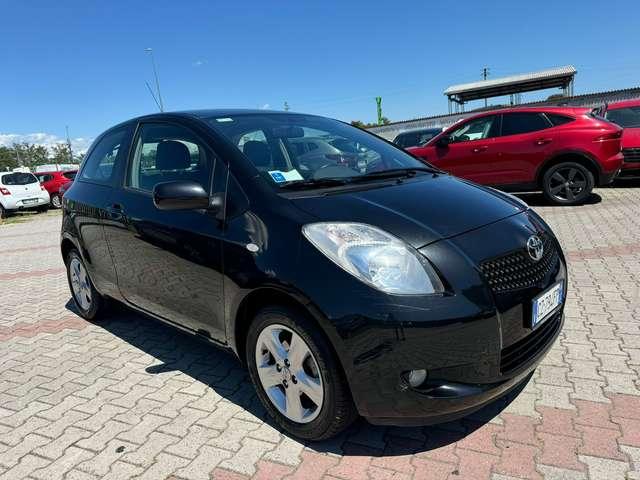 Toyota Yaris NEOPATENTATI 3p 1.0 Sol