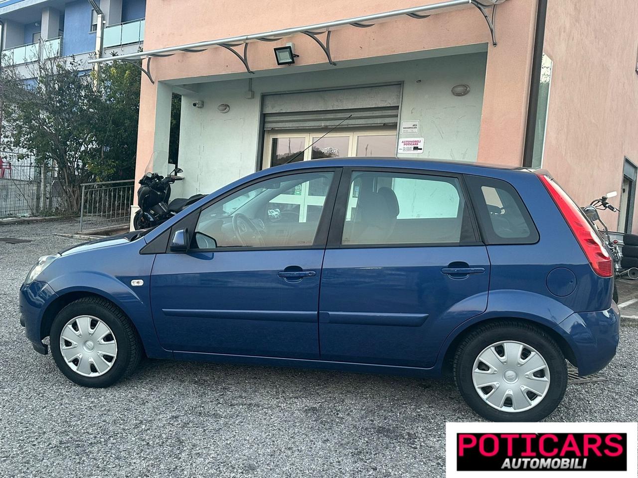 Ford Fiesta 1.2 16V 5p. Ghia