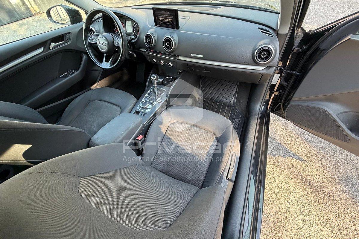 AUDI A3 1.0 TFSI S tronic Business
