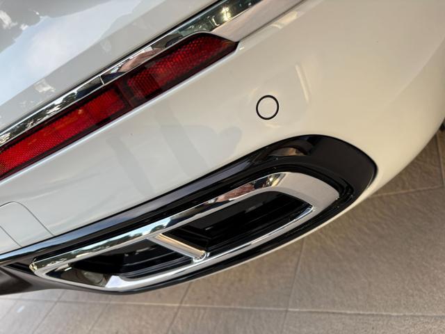 VOLKSWAGEN Tiguan 2.0 TDI 150 CV SCR DSG R-Line LUCI AMBIENTE