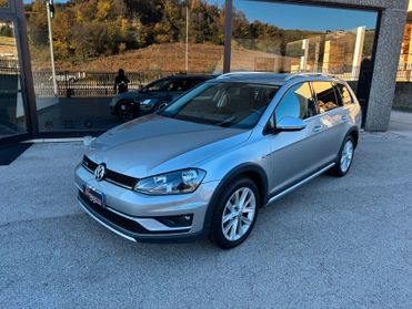 Volkswagen Golf Variant Alltrack 1.6 TDI 4MOTION Executive BMT