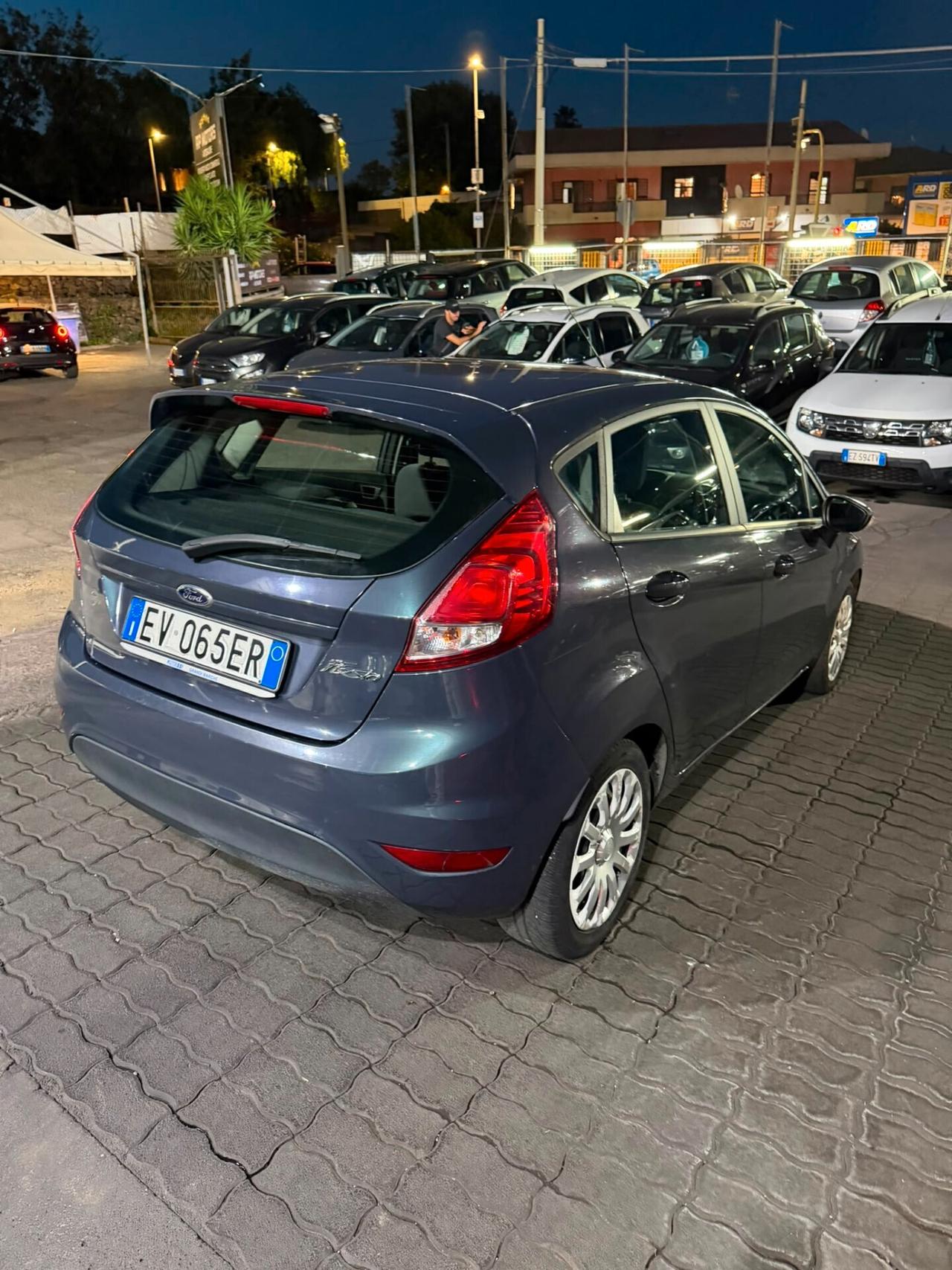 Ford Fiesta 1.5 TDCi 75CV 5 porte Titanium