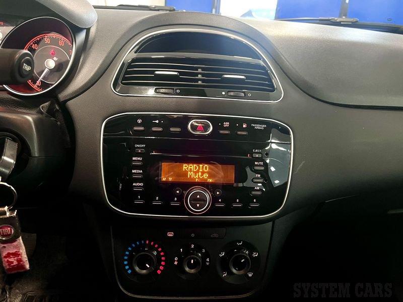 FIAT Punto Punto 1.4 8V 5 porte Easypower Lounge GPL - OK NEOP - GOMME 4 STAGIONI - CINGHIA DI DISTR