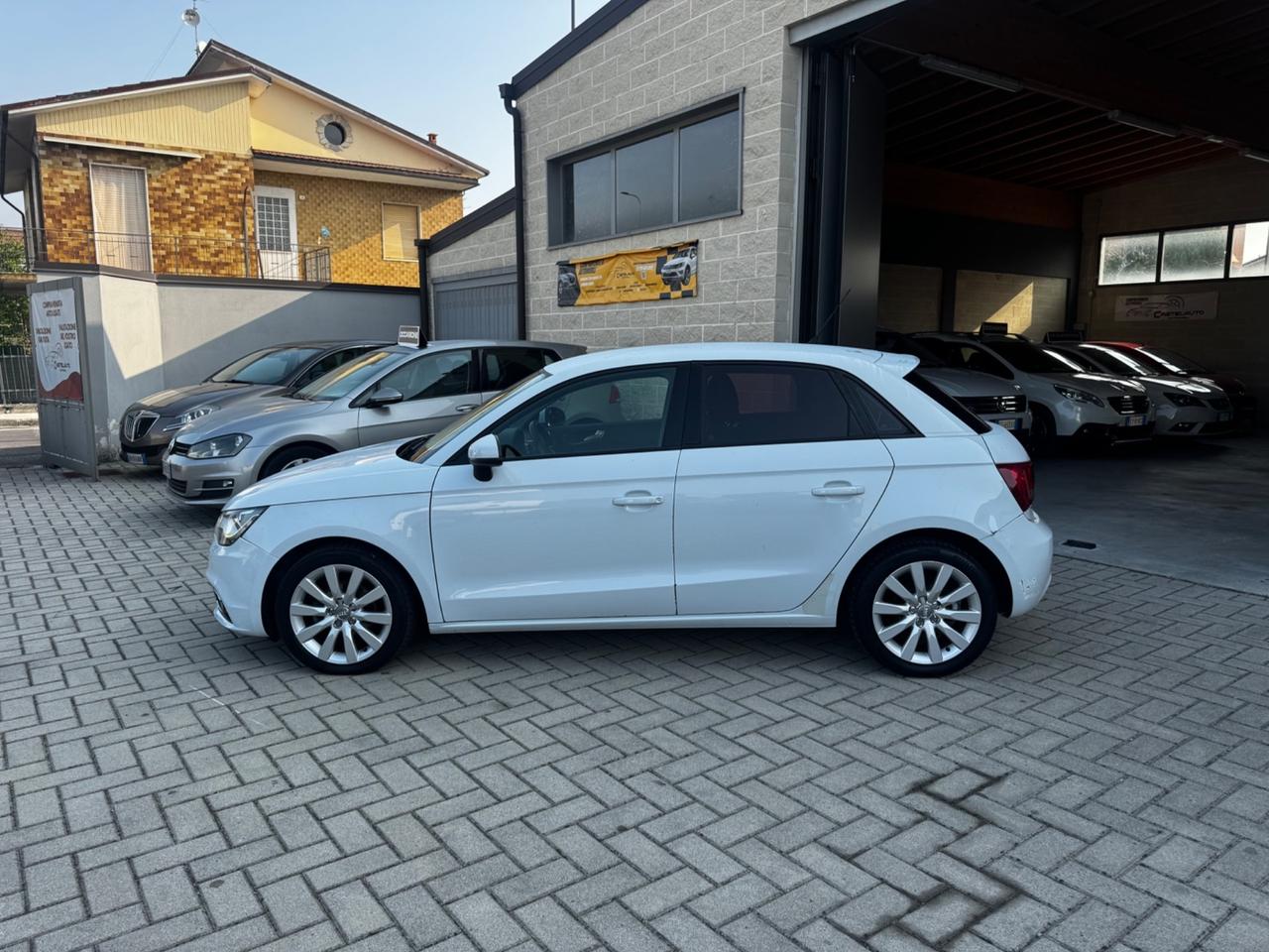Audi A1 1.6 TDI S tronic Admired