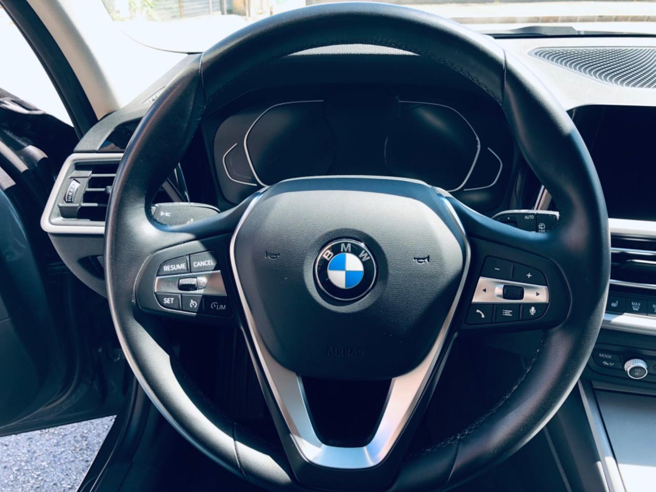 Bmw 318 d hybrid 48V Touring Lounge Business