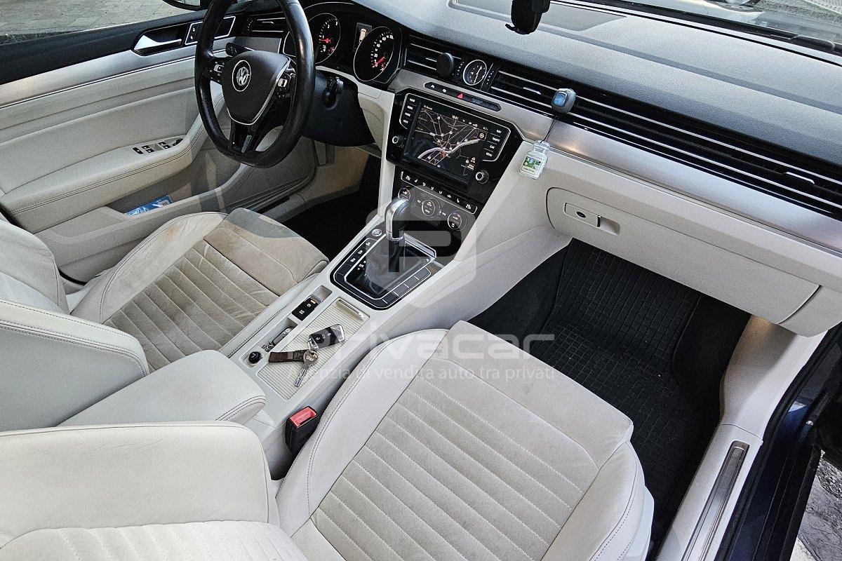 VOLKSWAGEN Passat 2.0 TDI Highline BlueMotion Technology