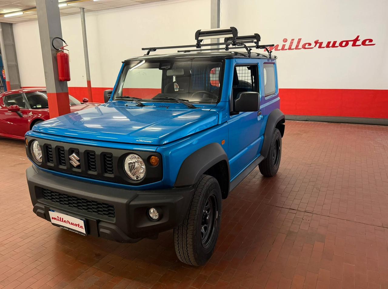 Suzuki Jimny 1.5 5MT PRO (N1)