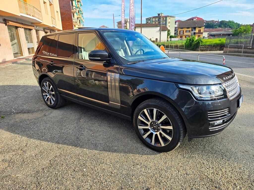Land Rover Range Rover 4.4 SDV8 VOGUE