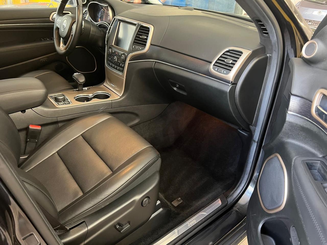 Jeep Grand Cherokee 3.0 V6 250cv Mjet Summit