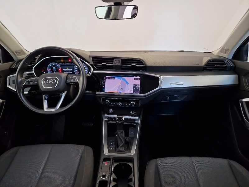 AUDI Q3 40 TDI quattro S tronic Business