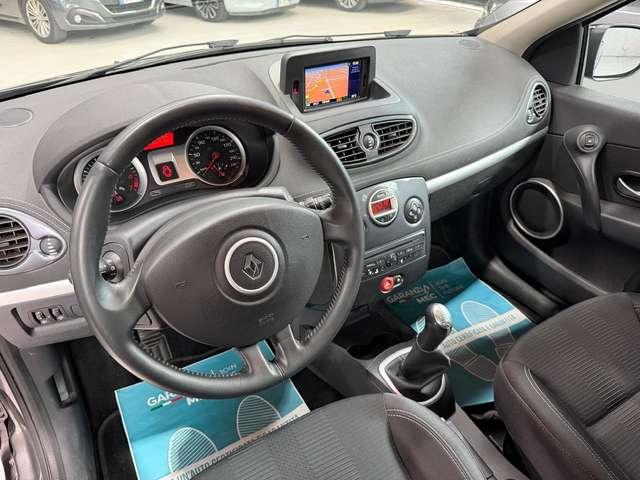 Renault Clio Benzina Neopatentati