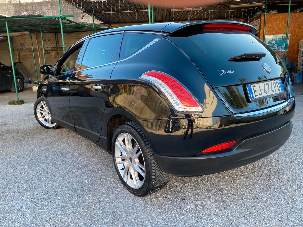 Lancia Delta 1.6 MJT 120cv full opt 2011