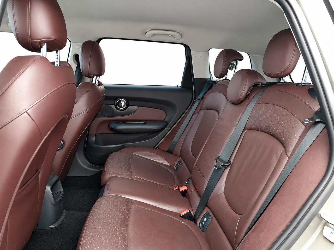 Mini One Clubman 1.5 D Business Automatica
