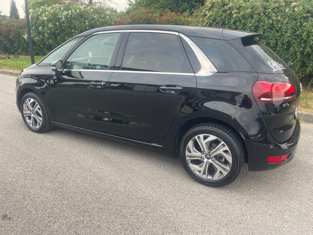 Citroen C4 Picasso 1.6 e-HDi 2014 retro camera ful