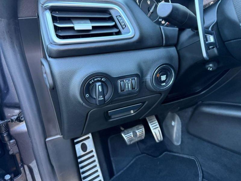 Maserati Ghibli L4 330 CV MHEV Gransport