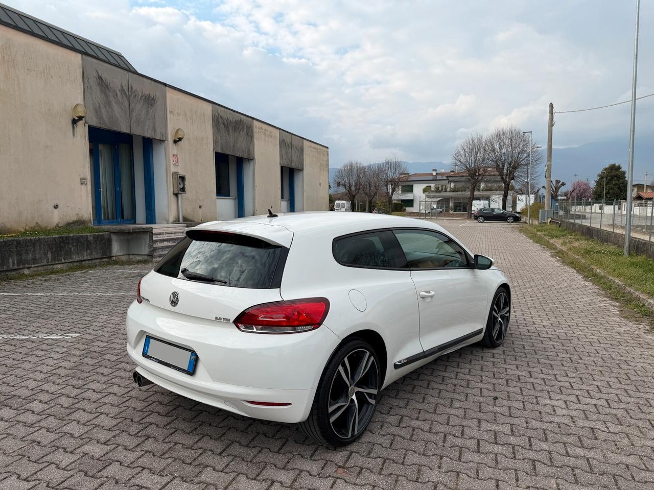 Volkswagen Scirocco 2.0 TDI Ok Neopatentato