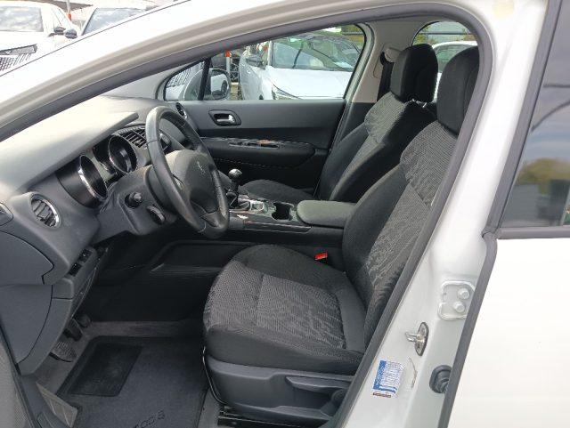 PEUGEOT 3008 1.6 VTi 120CV Tecno