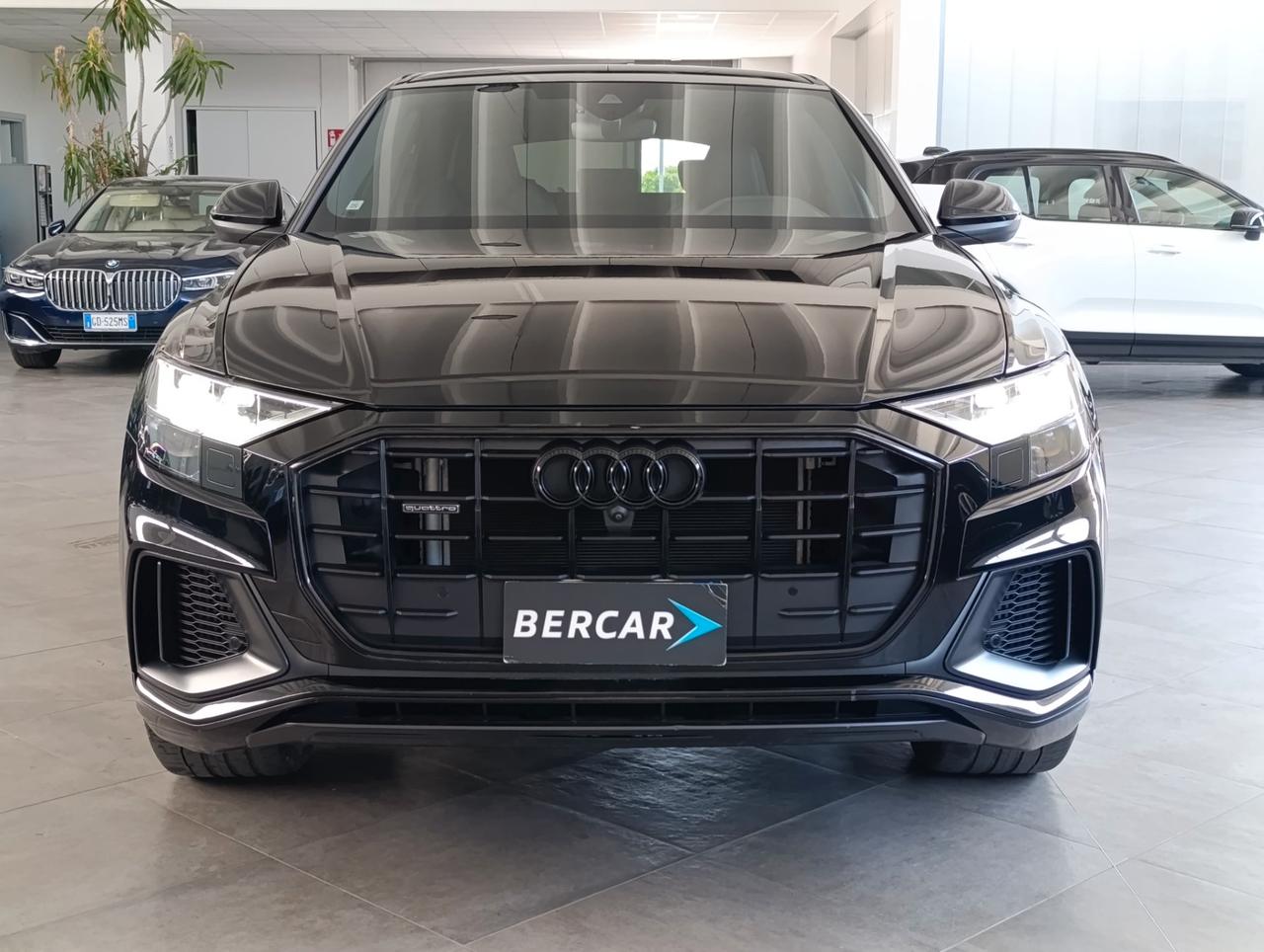 Audi Q8 55 3.0 tfsi mhev Sport quattro tiptronic