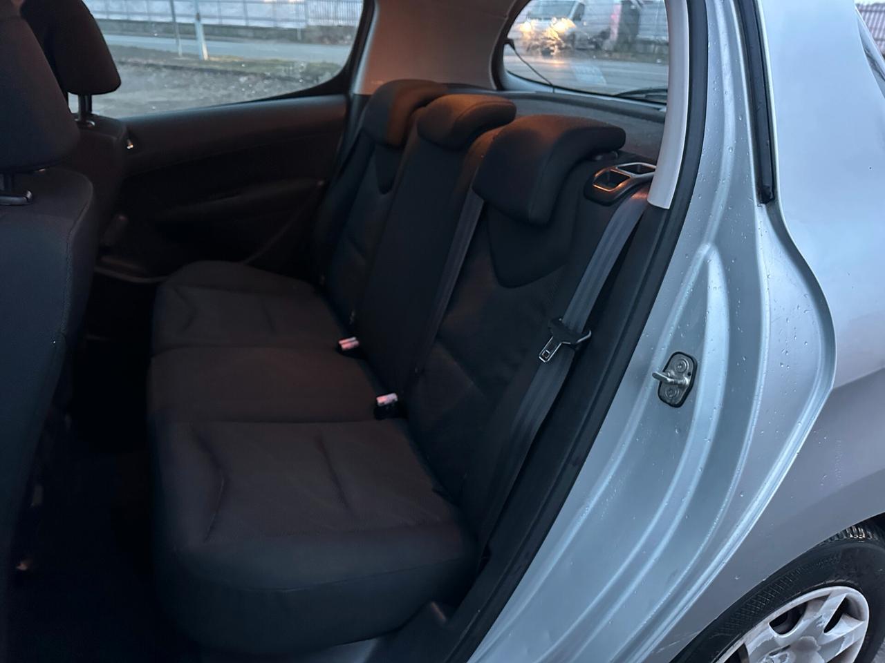 Peugeot 308 1.4 VTi 95CV 5p. Premium