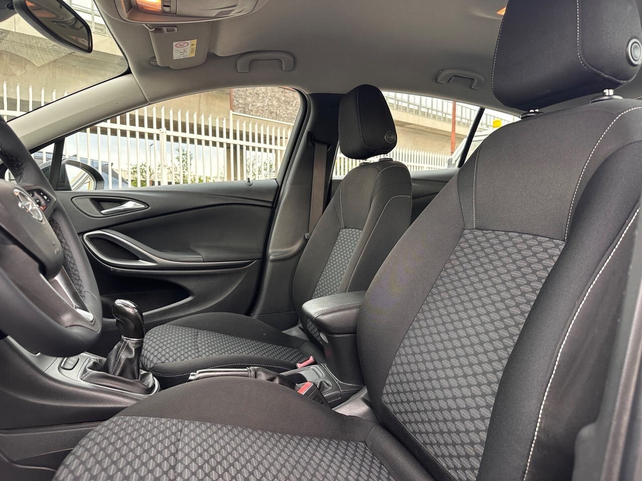 Opel Astra 2016 1.6 CDTi 110CV INCONGRUENZA KM