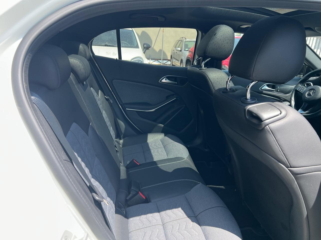 Mercedes-benz GLA 200 GLA 200 d Automatic Sport